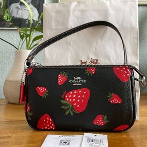 Coach CH533 Nolita 19 With Wild Strawberry Print